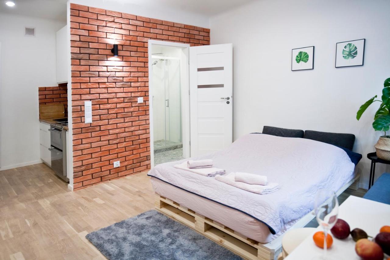 Studio Gaba 2 Intraco Apartment Warschau Buitenkant foto